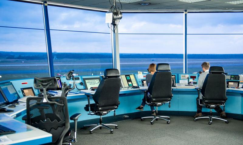 Kontroler ruchu lotniczego wynagrodzenie