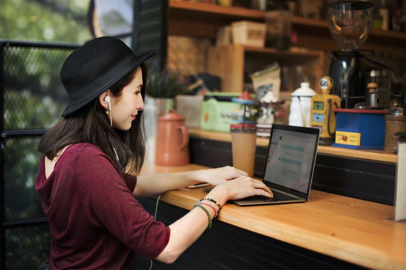 Praca zdalna i podróże