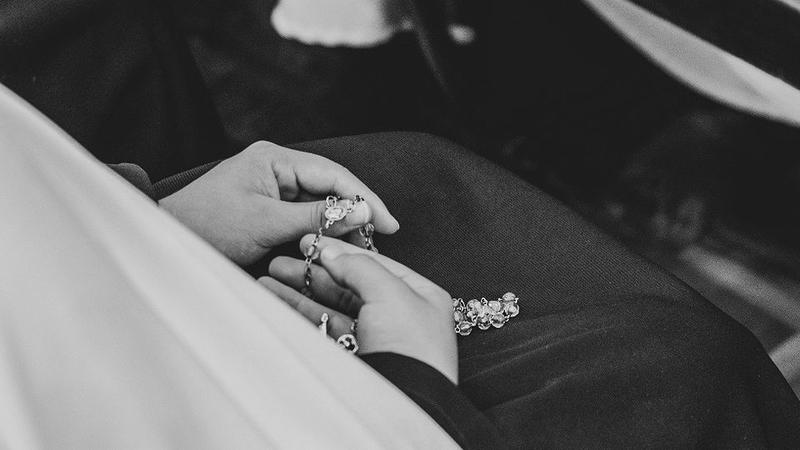 Życie zakonne a pieniądze