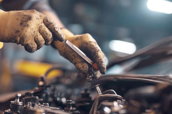 Zarobki mechaników samochodowych