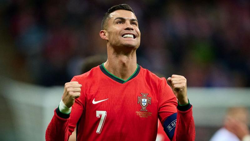 Ronaldo Messi Lewandowski wykształcenie