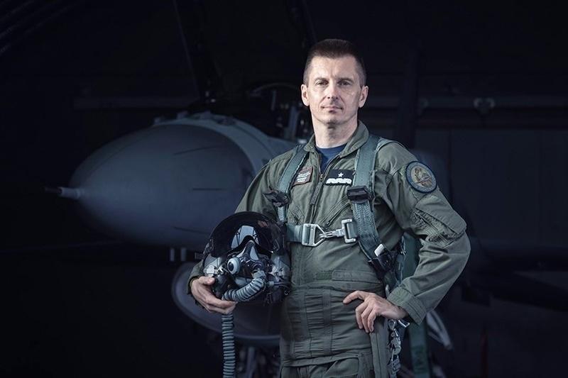 Zarobki pilotów wojskowych w Polsce