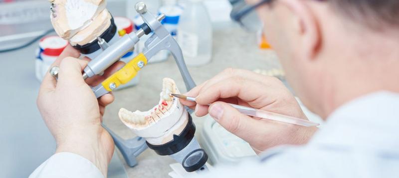 Zarobki w branży dentystycznej w Polsce