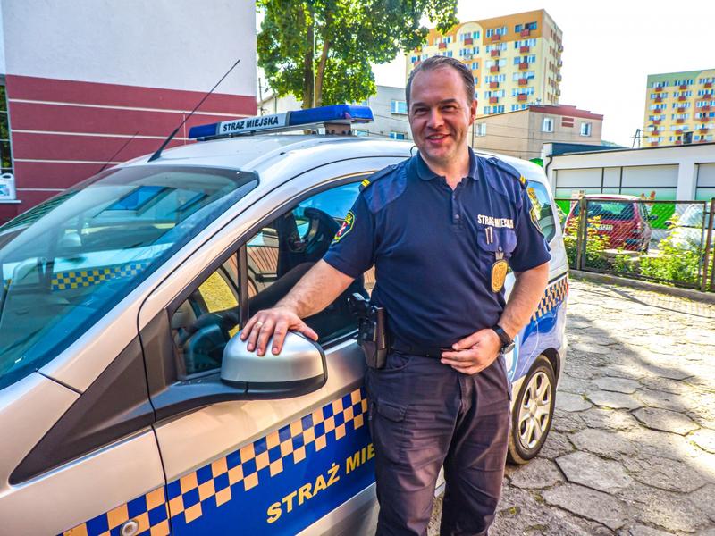 Wynagrodzenia służb miejskich