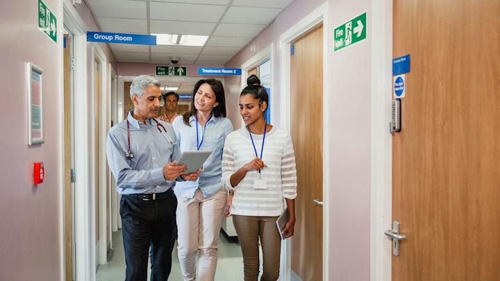 Czynniki wpływające na wynagrodzenie psychiatry