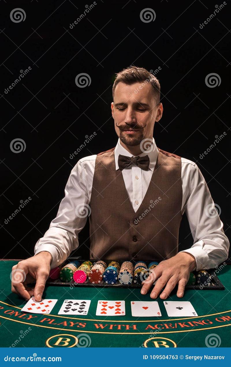 Porównanie zarobków w różnych typach kasyn