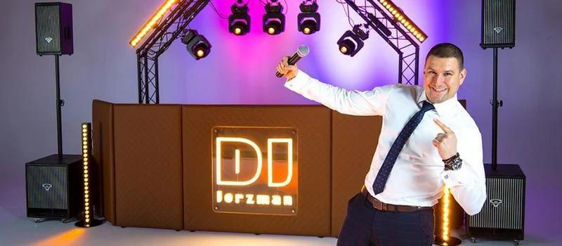 Ile naprawdę zarabia DJ w klubie? Poznaj średnie zarobki w branży muzycznej