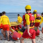 Jakie są aktualne zarobki ratowników wodnych? Sprawdź, ile naprawdę mogą zarobić!