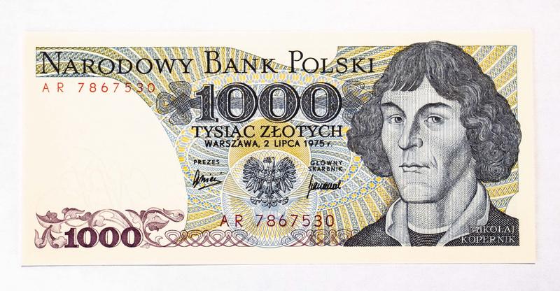 Ile waży 1000 zł w banknotach