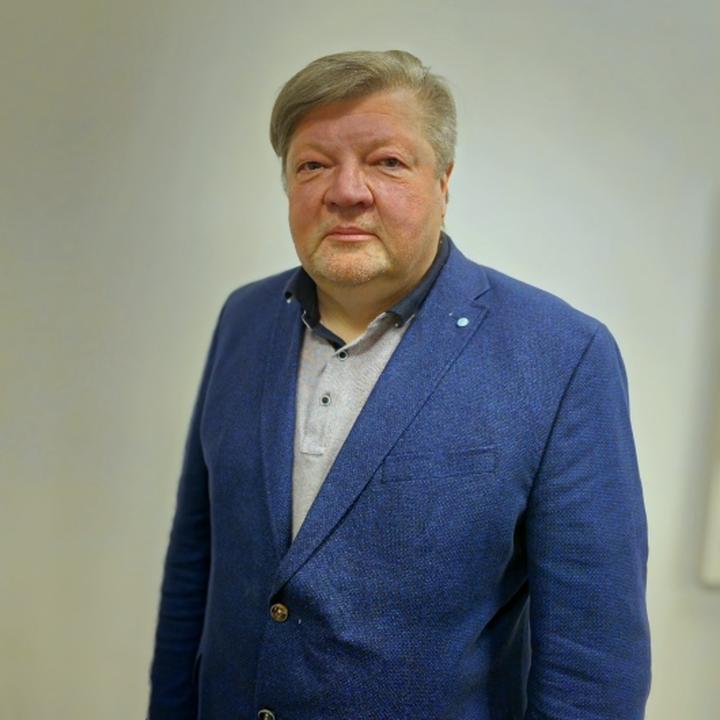 Średnie wynagrodzenie neurochirurga