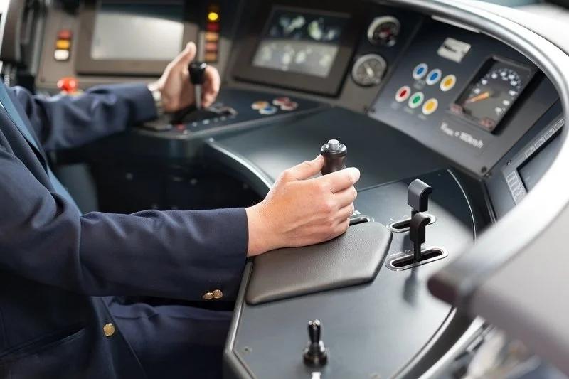 Zarobki maszynisty w Polsce