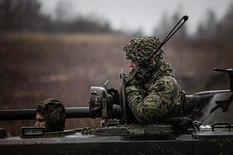 Zarobki sapera w Polsce