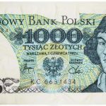 Ile Waży Tysiąc Złotych w Banknotach Po Pięć Złotych? Odkryj Ciekawe Fakty