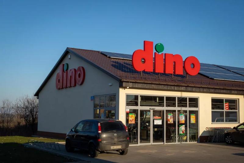 Dodatki i benefity w Dino