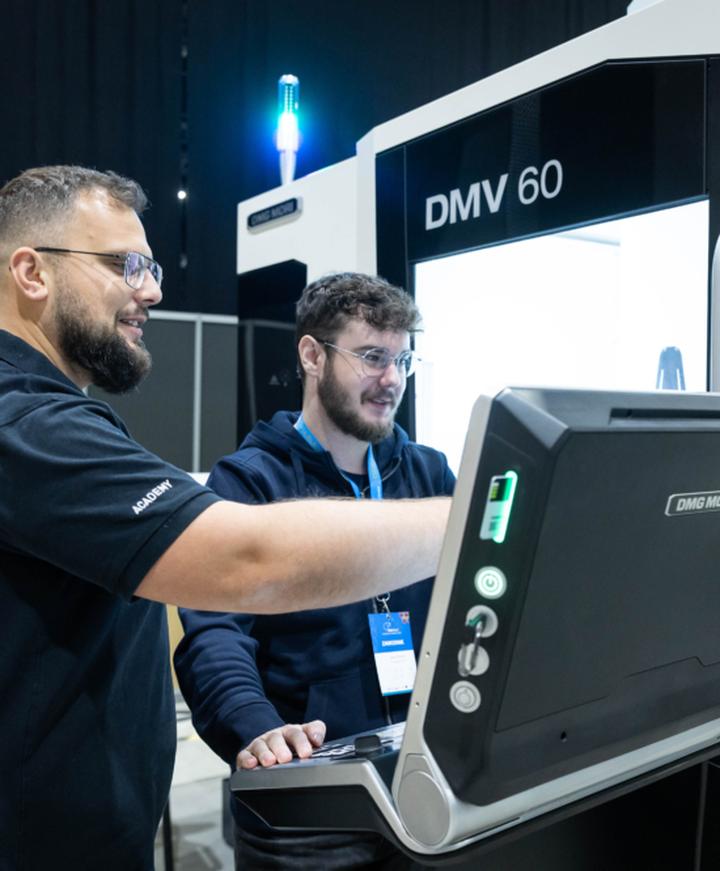 Doświadczenie a zarobki CNC