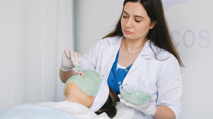 Rzeczywiste zarobki w kosmetologii