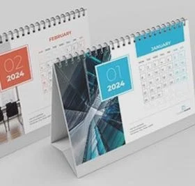 Odkryj różnorodność kalendarzy reklamowych – które wybrać dla swojej firmy?