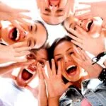 Jak niepełnoletni mogą zarobić pieniądze w wieku 15, 16, 17 i 18 lat? Sprawdź najlepsze pomysły!