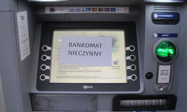 Problemy z bankomatem