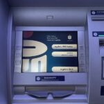 Dlaczego bankomat nie przyjmuje karty i jak szybko rozwiązać problem