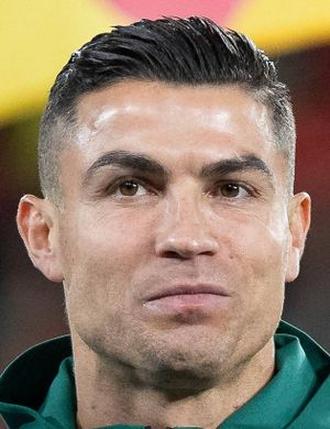 Gwiazdy futbolu zarobki