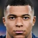Ile zarabia Kylian Mbappé? Tyle wynoszą jego zarobki w piłce nożnej